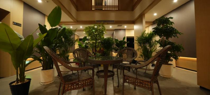 拾光客栈(南湖摩界文创旅游园店)图片