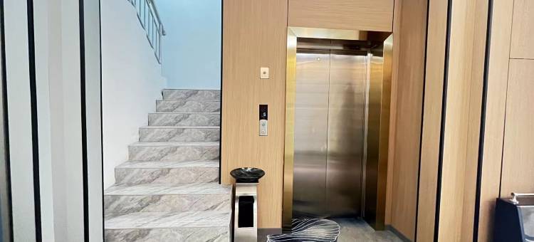 鑫辉酒店(西安周至集贤比亚迪工业园店)图片