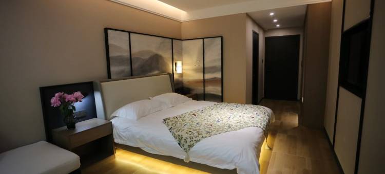 侨际轻奢酒店(沈阳北站岐山路地铁站店)图片