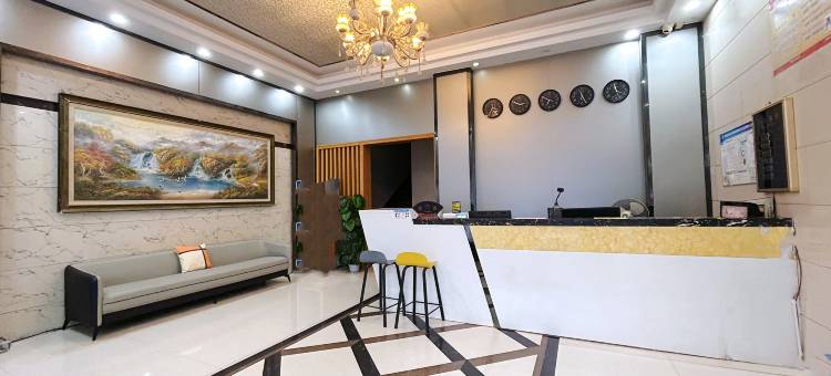 极速电竞民宿(万达广场店)图片