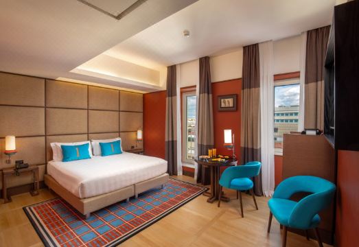 The Independent Hotel