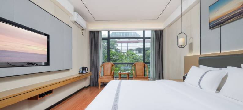 保亭星都精品酒店(七仙广场店)图片