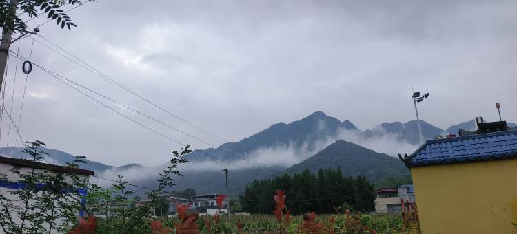 鲁山县花溪小筑民宿图片