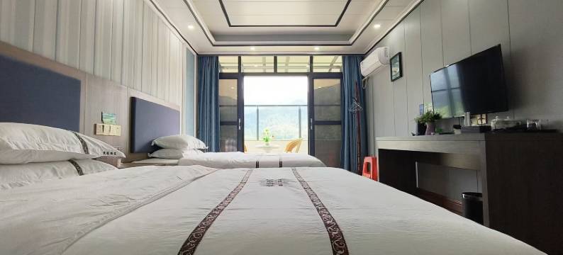 莽山悦客瑶家民宿(莽山大峡谷漂流店)图片