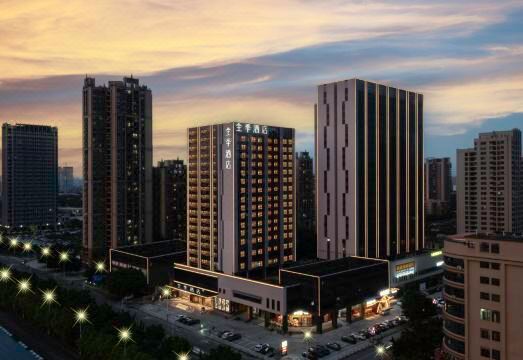 全季酒店（广州北站花都汽车城地铁站店）外景图
