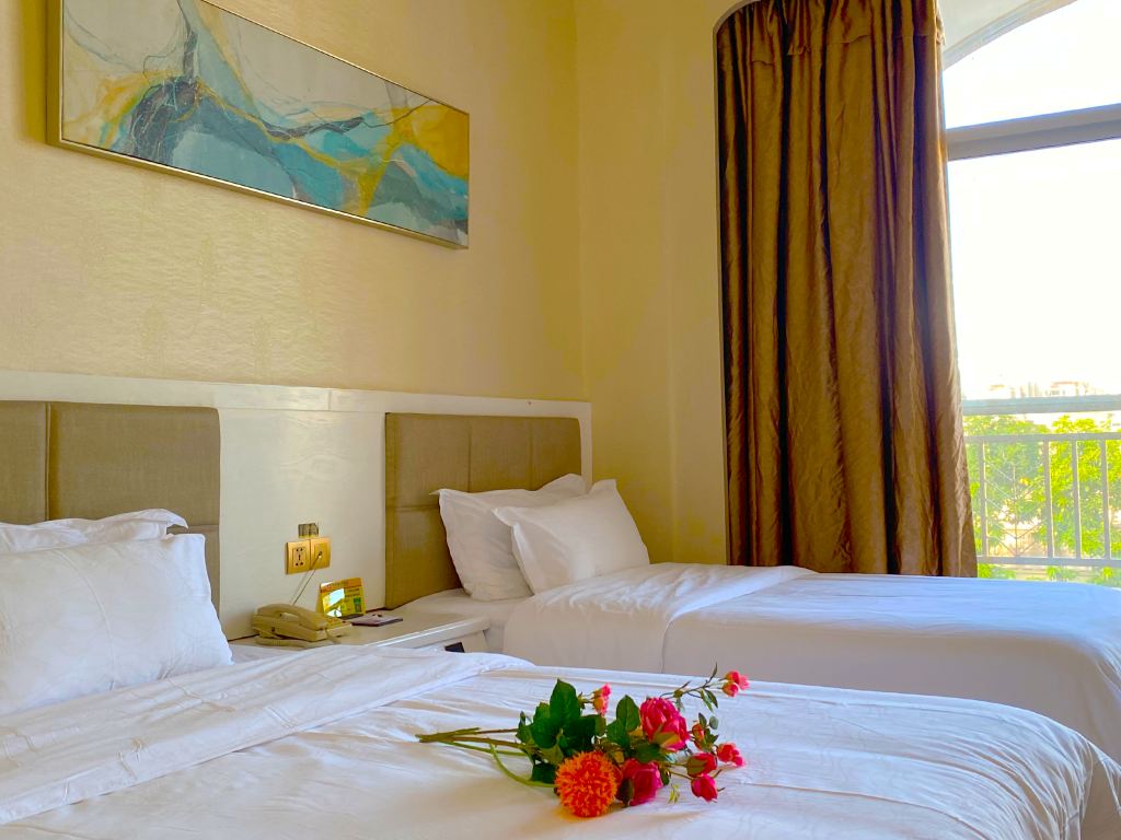 Juxianyuan Guest House Over view