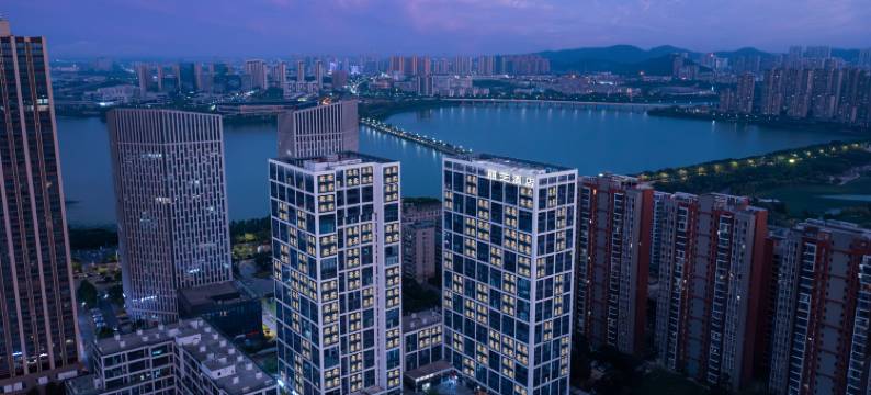 丽芝酒店(江夏客厅地铁站永旺梦乐城店)图片