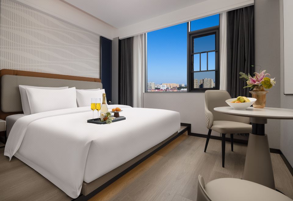 Huanman Hotel (Shaya People's Square Branch) Photo 4