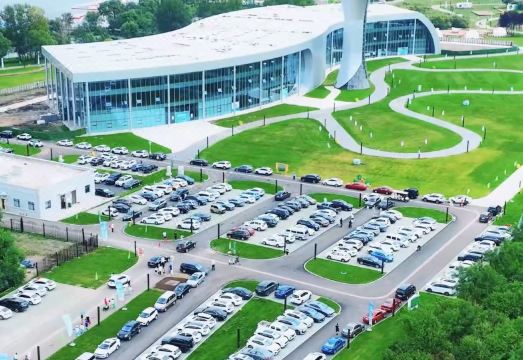 哈尔滨运粮河谷营地外景图