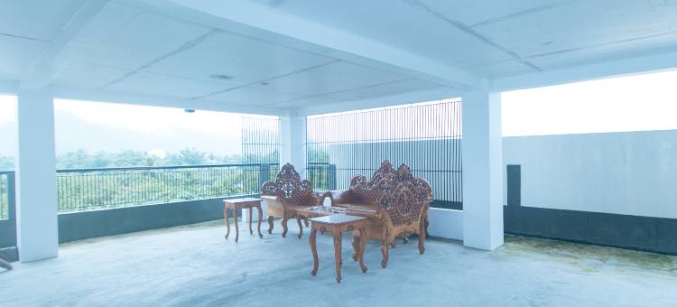 瑞德多兹 @ 米纳斯普莱斯2巴内兹维尔塔克洛班(RedDoorz @ Mina's Place 2 Banez Ville Tacloban)图片