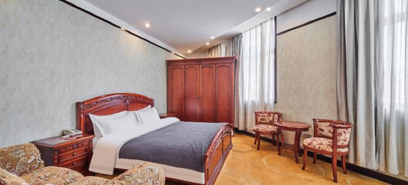 西安博泰大酒店(钟鼓楼广济街地铁站店)图片