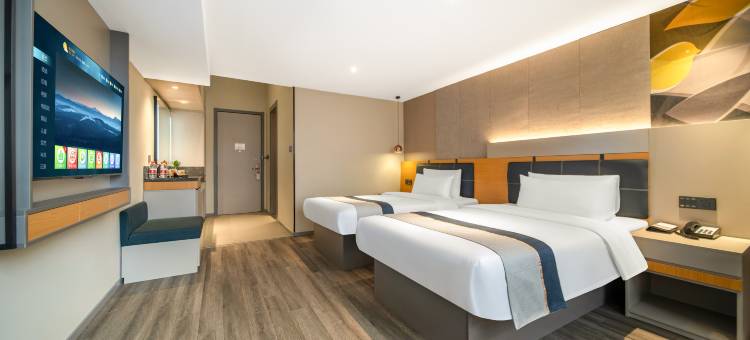 如家商旅酒店(郑州中原福塔东地铁站店)图片