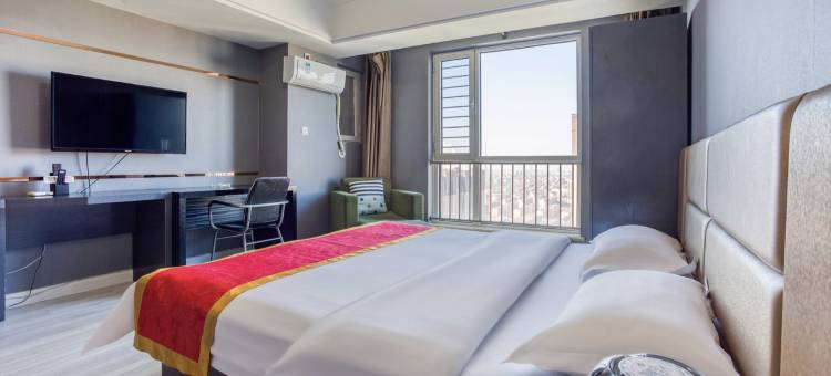 易居酒店公寓(营口市府路万达广场店)图片