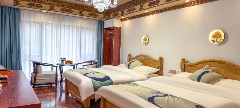 雅江桉达民宿图片