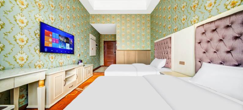 勒拿河畔酒店图片