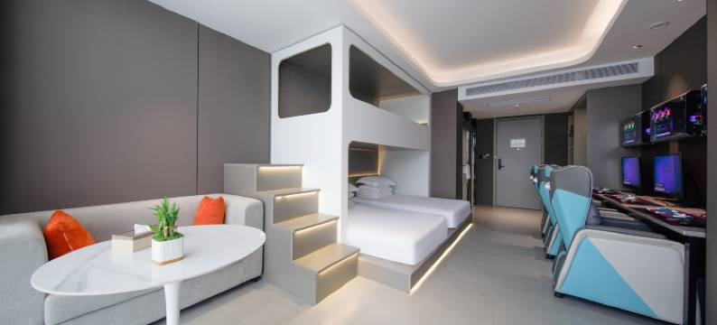 纳罗兰电竞酒店(印象城金融中心店)图片