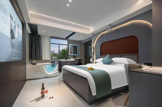 格兰登智享酒店(长沙湘江世纪城开福区政府地铁站店)