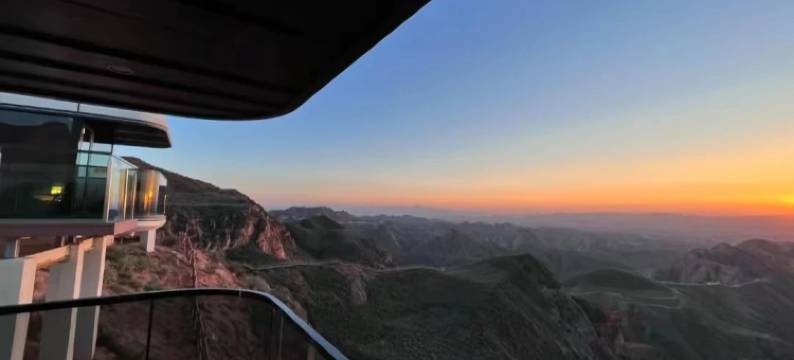 兰州永登水墨丹霞旅游景区悠游心宿图片
