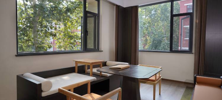 云居酒店(洛阳大卫天地小街天府店)图片