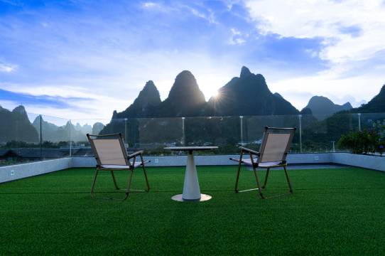 栖悦·云宿酒店(阳朔兴坪镇二十元风景区店)图片