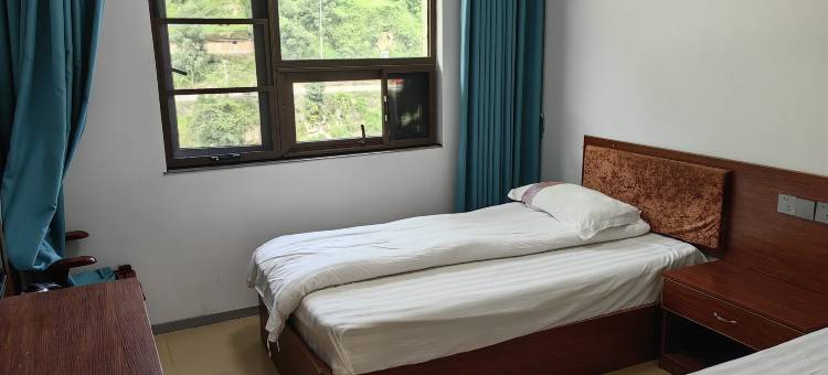 峨边林冲酒店图片