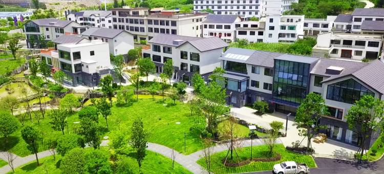 在隐山隐宿图片