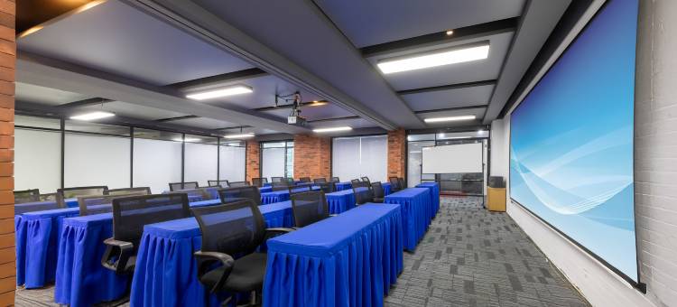 TOWO上品酒店(深圳宝安机场平峦山地铁站店)图片