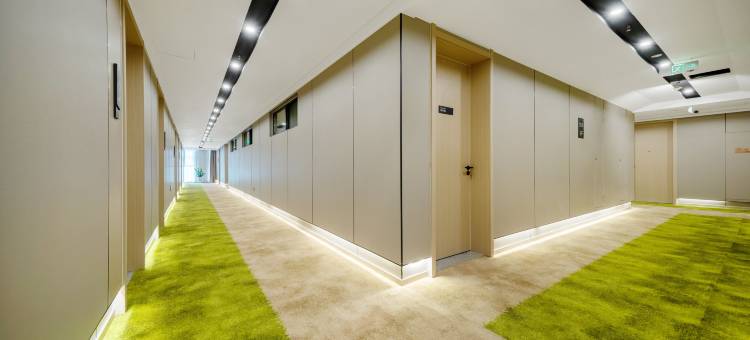 艺龙瑞云酒店(芜湖方特乐园鸠兹古镇店)图片