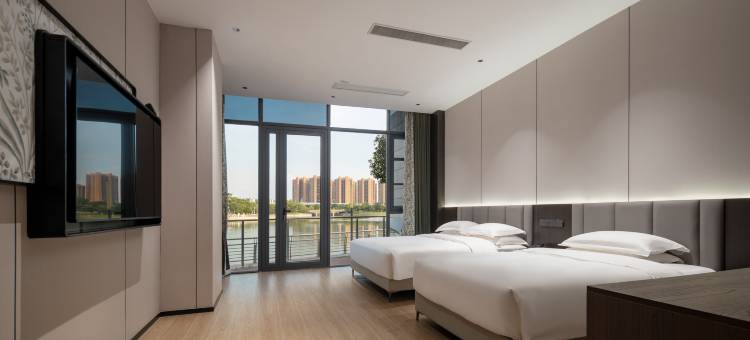 花筑·映月湖畔酒店(无锡东站映月湖公园店)图片