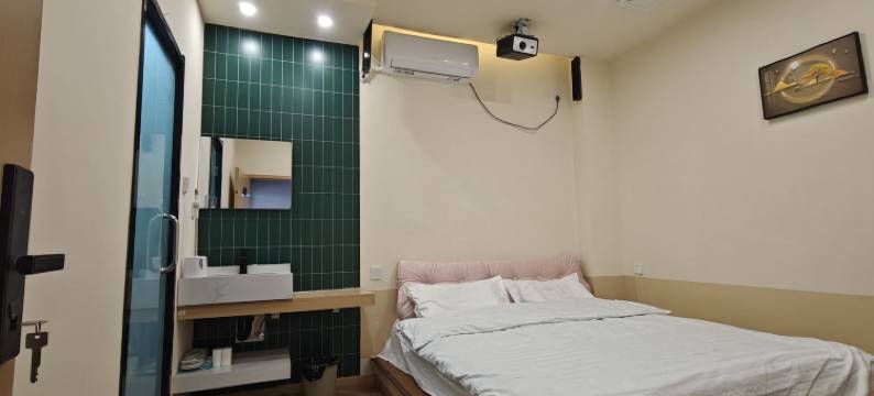 青柠电影宾馆(北华大学北校区店)图片