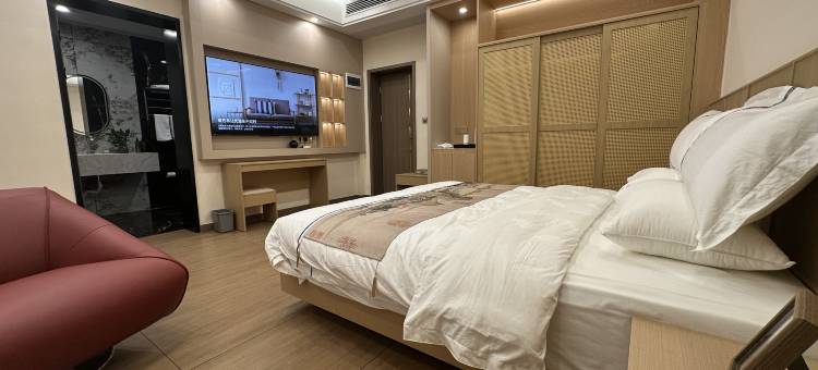 郁孤台畔·拾叁间民宿(江南宋城郁孤台店)图片