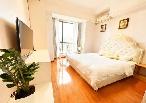 光年小宿(遂宁河东万达广场店)