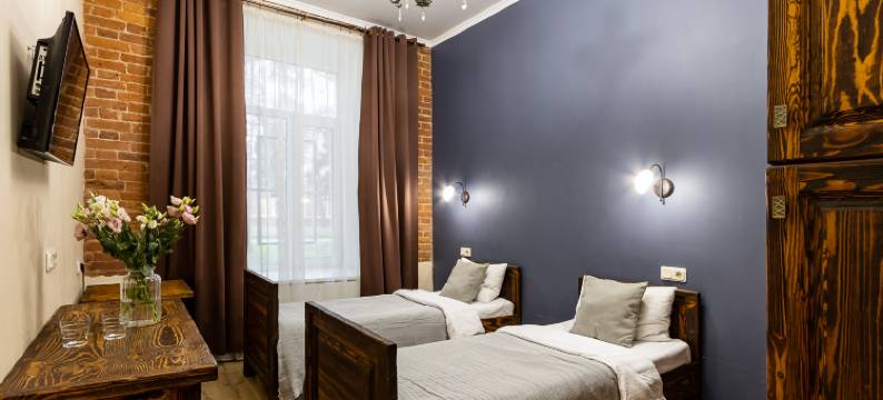 Nomera v Petergofe图片