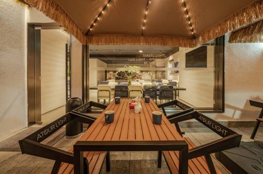 贵阳喷水池黔灵东路轻居酒店图片