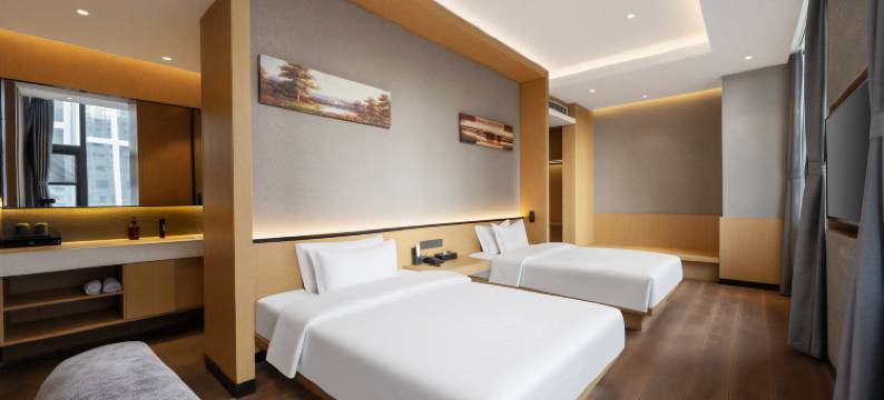 乐芃轻舟酒店(天津火车站津湾广场店)图片