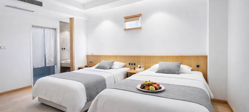 小隐轻居酒店(广元高铁站图腾广场店)图片