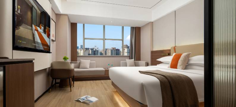 莫林锦尚酒店(南昌八一广场丁公路北地铁站店)图片