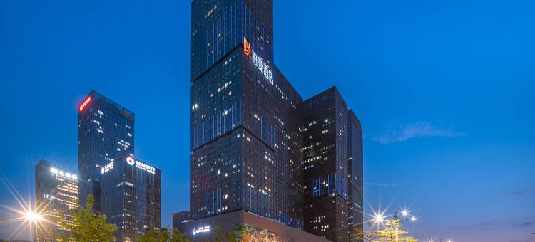 柏曼酒店(南宁五象航洋城总部基地地铁站店)图片