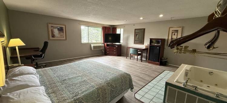 靠近 I 69 的冷水溪Inn & Suites(Coldwater Inn & Suites Near I 69)图片