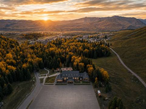 松漫Alpine Lodge|度假民宿(白哈巴游客中心店)图片
