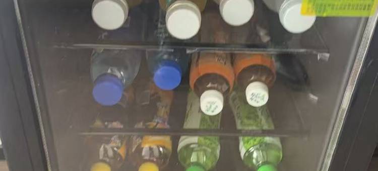 IDJ爱电竞酒店(拉萨市政府纳金中路店)图片