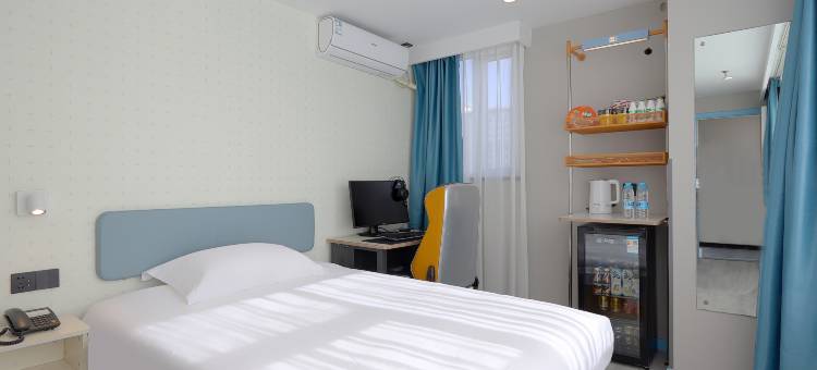 网鱼电竞酒店(苏州龙湖相城天街夏圩地铁站店)图片