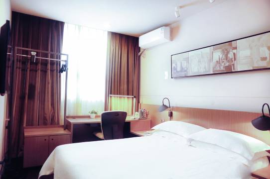 漳禾酒店(长治英雄中路长治二中店)