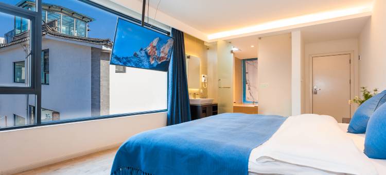 素色·逸境Halcyora轻奢设计师美宿(大理古城玉洱路店)图片