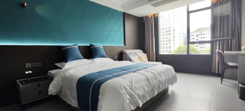 新华商务酒店(紫阳广场店)图片