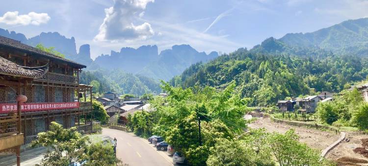 向晚山居民宿(张家界武陵源景区西门店)图片