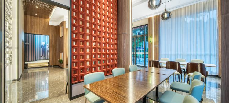 白玉兰酒店(丽水学院店)图片