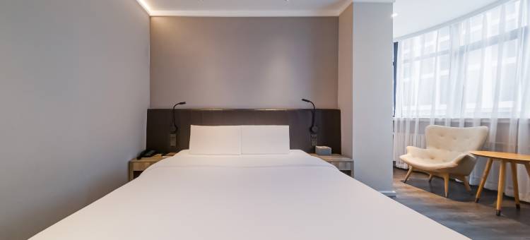 汉庭优佳酒店(北京总部基地富丰桥地铁站店)图片