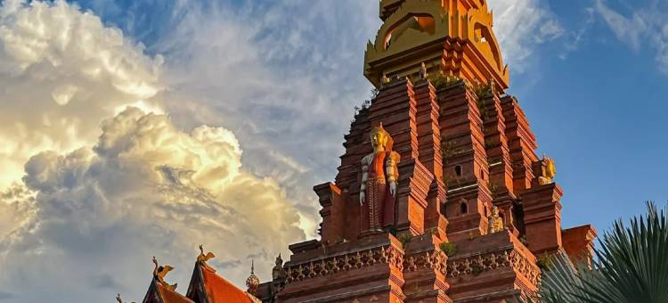 希岸·轻雅酒店(西双版纳景洪告庄星光夜市店)图片