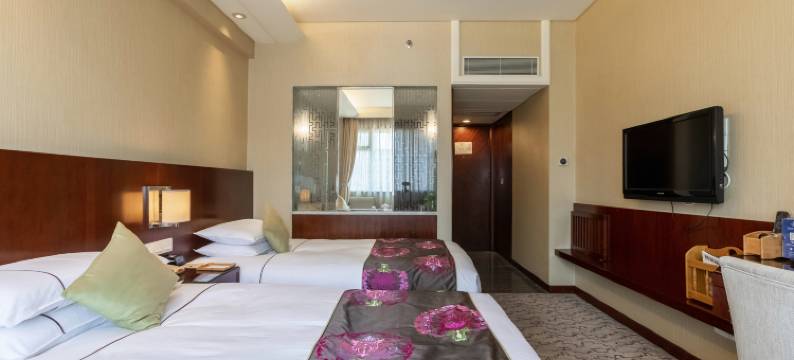 南京中山大厦图片